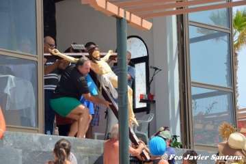 Misa y procesión terrestre-marítima de la playa de Ojos de Garza (Foto TA)